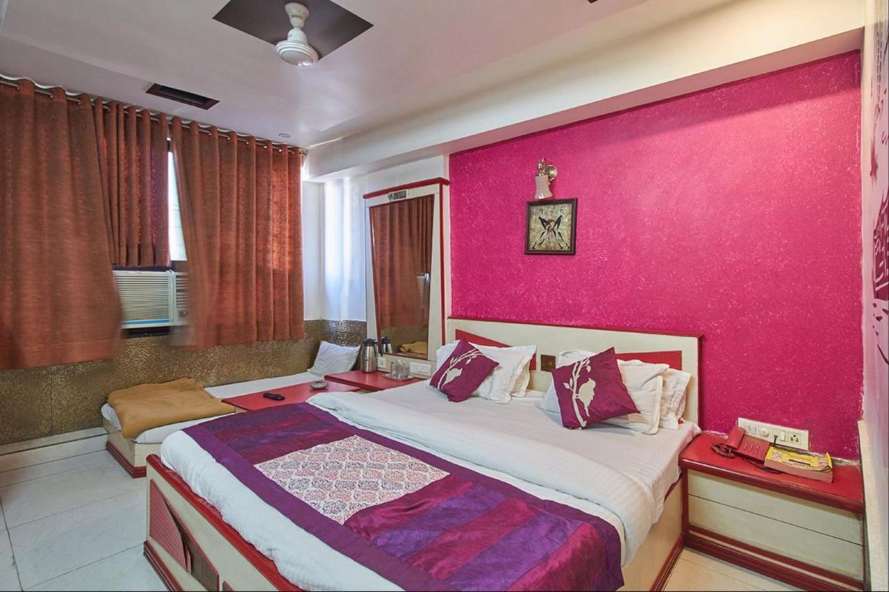 Hotel Liberty Ахмедабад Экстерьер фото